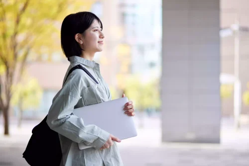 TOEIC500点から700点までの勉強法や勉強時間、参考書などをご紹介します。