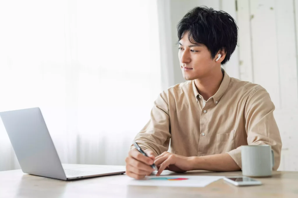 【TOEIC900点でも英会話は苦手】スピーキングは「基本動詞」で伸ばす！