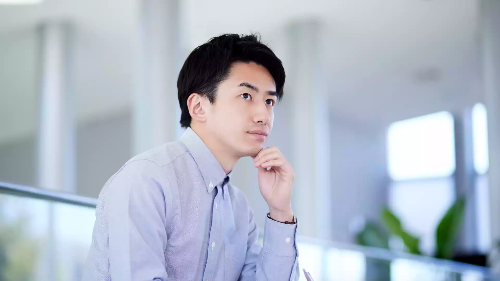 英検1級スピーキング・面接対策｜模範解答を“話せる英語”に変えよう！