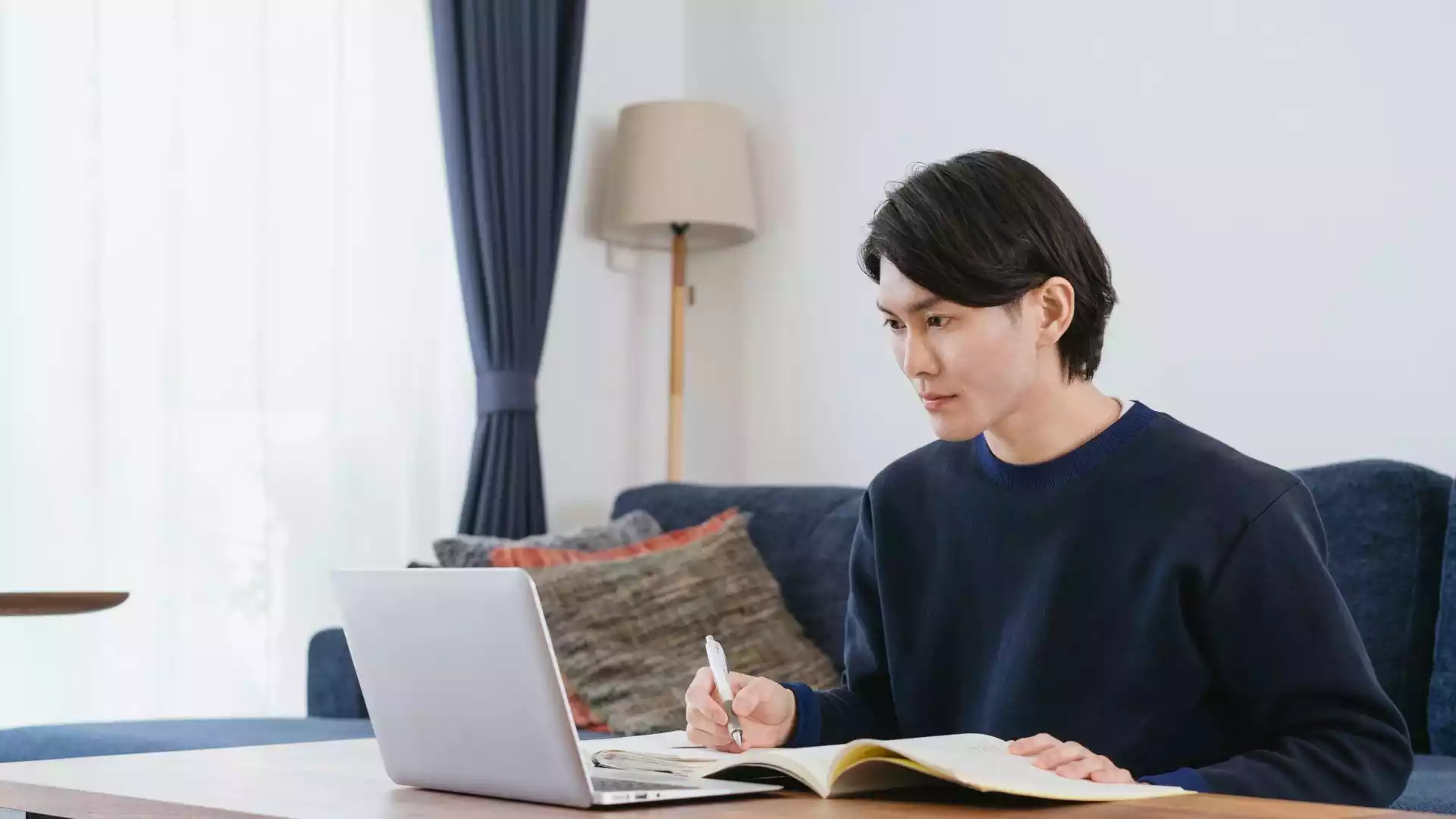 好きなYouTube動画を「自分専用の英語教材」にする方法｜AIを使った英語学習教材の作り方